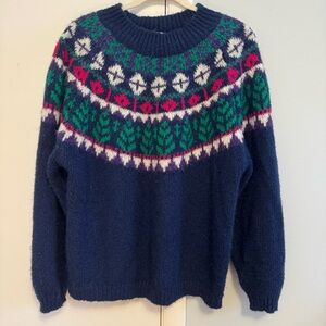 Vintage sweater with blue and green pattern